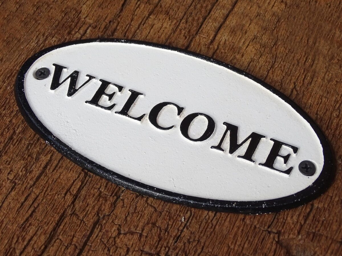 Ovales Schild aus Gusseisen - Welcome - Vintage Look